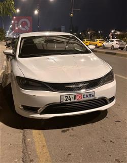 كرايسلر 200